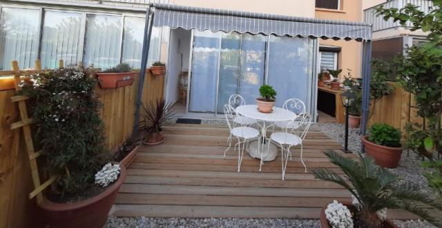 Apartamento La Reposade Sanary-sur-Mer Exterior foto